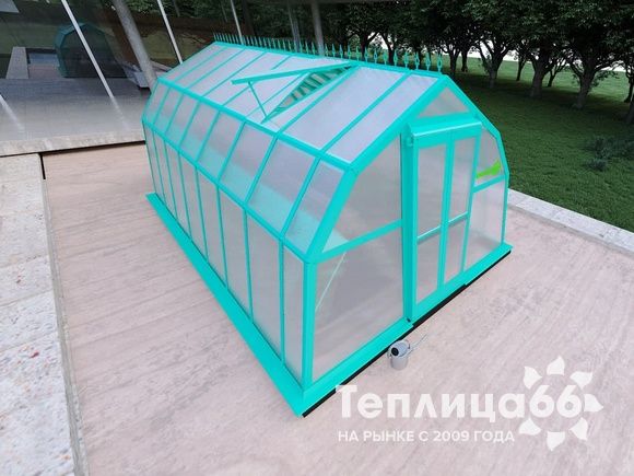 Теплица Рада Байкал из поликарбоната, ширина 3 метра